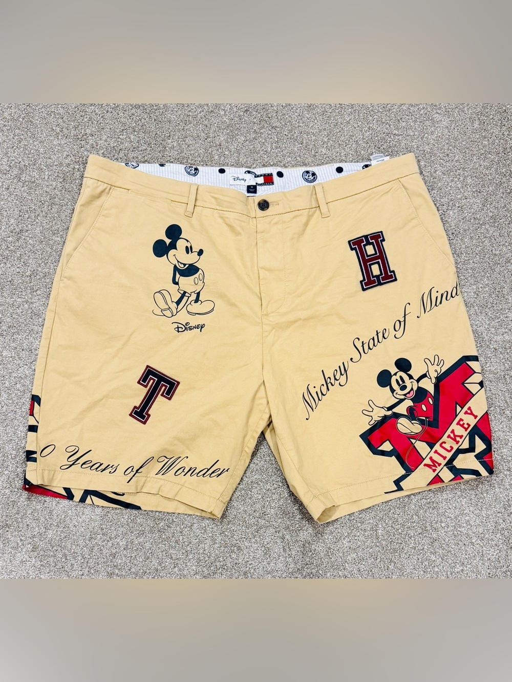 Disney x Tommy Hilfiger 100 Years of Wonder Mickey Shorts Tan Chino Size 42